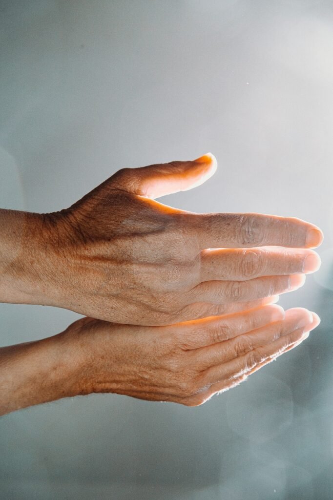 hands, light, hand-5366493.jpg